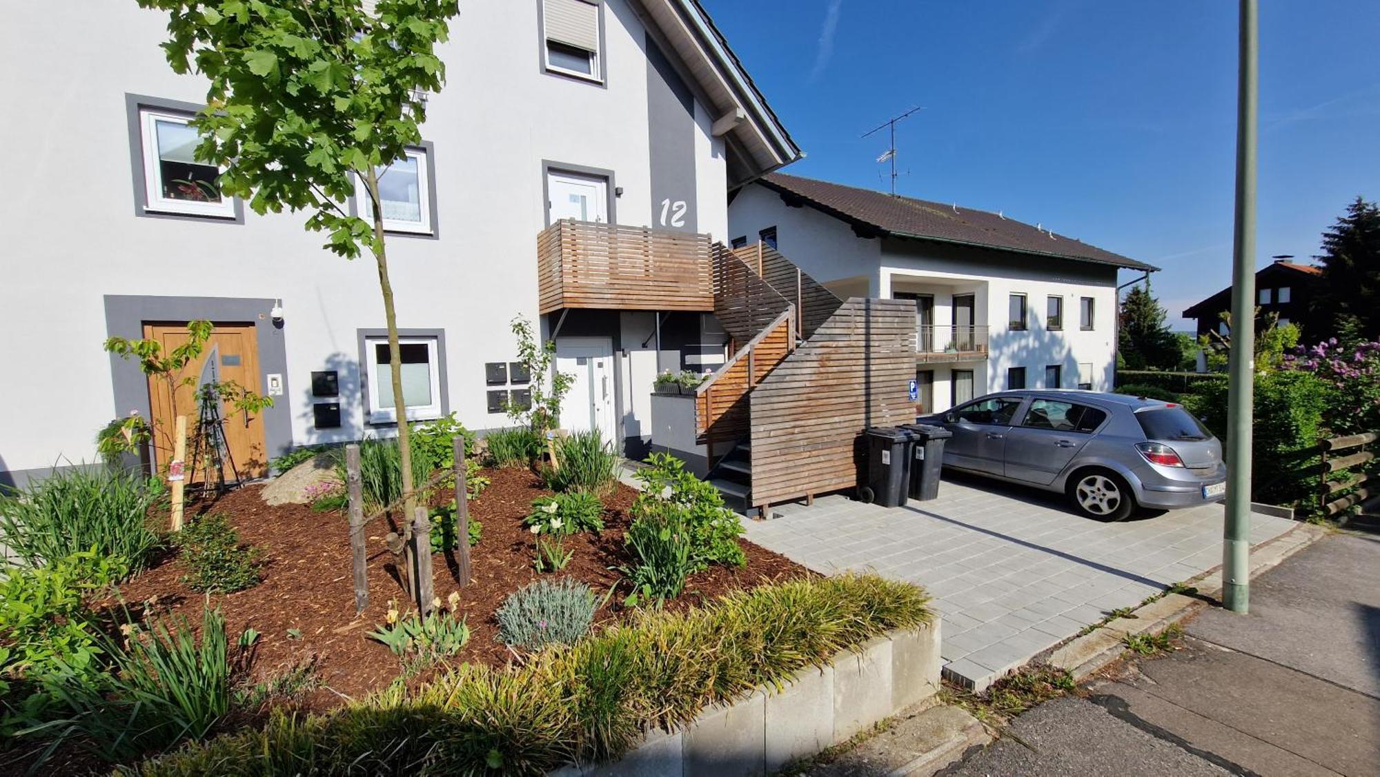 Appartment-Ferienwohnung Mit Kueche, Bad, Kostenlos Wlan, Modern Eingerichtet Roding Dış mekan fotoğraf