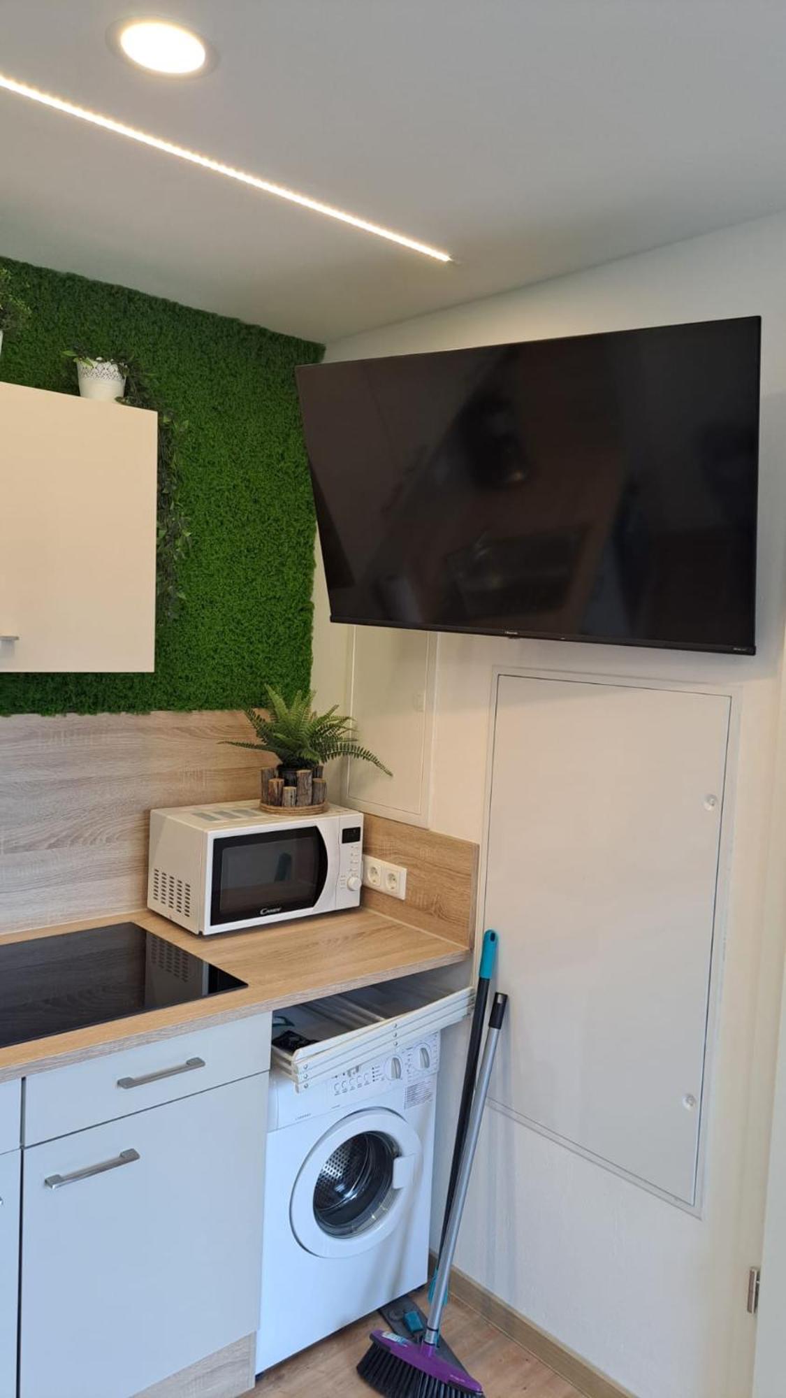 Appartment-Ferienwohnung Mit Kueche, Bad, Kostenlos Wlan, Modern Eingerichtet Roding Oda fotoğraf