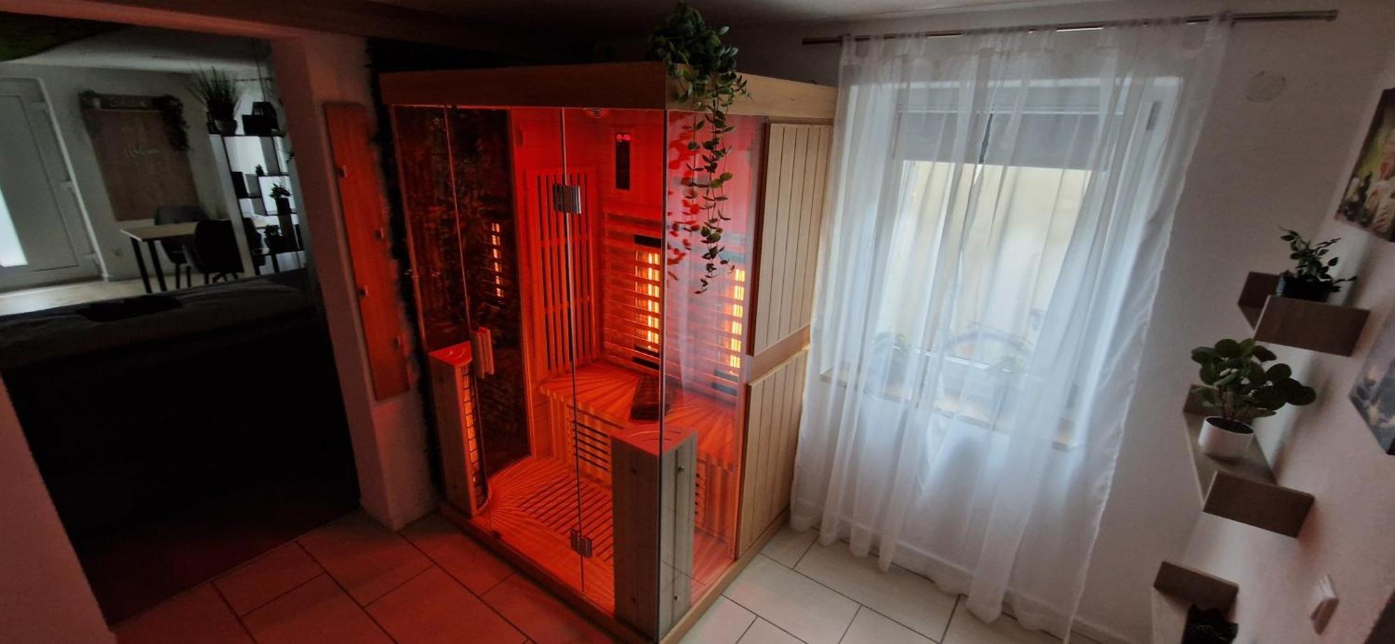 Appartment-Ferienwohnung Mit Kueche, Bad, Kostenlos Wlan, Modern Eingerichtet Roding Dış mekan fotoğraf
